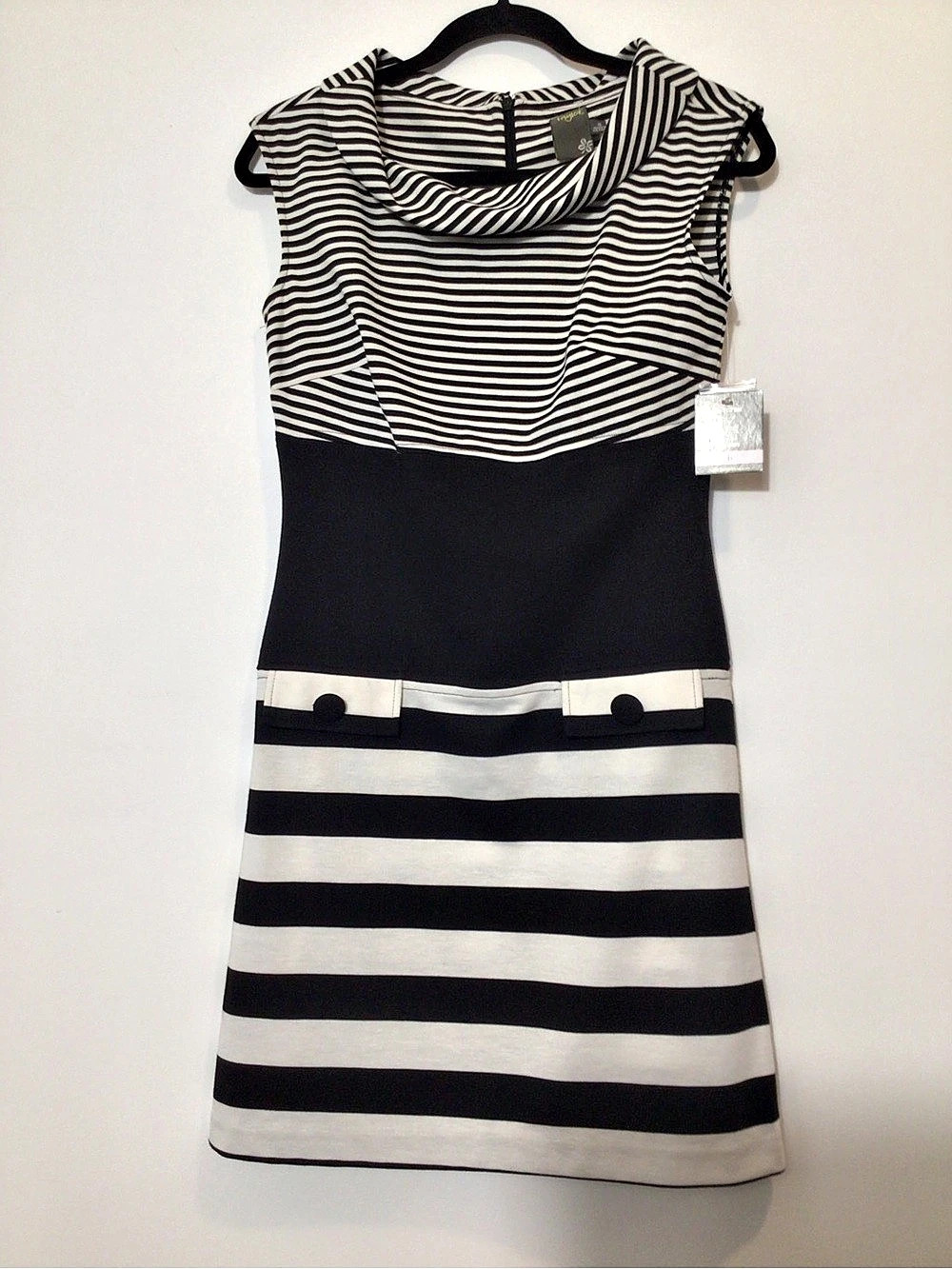 Taylor Striped Mini Dress Black & White Size 6 NWT